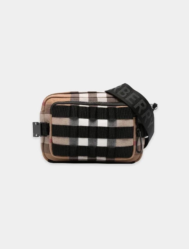 EXAGERRATED CHECK PADDY BUMBAG