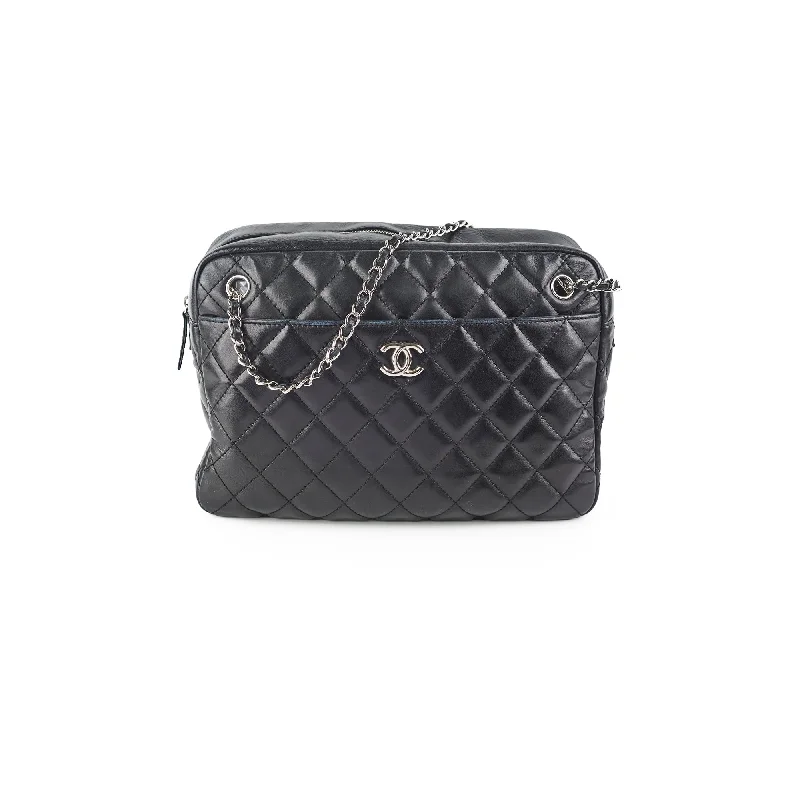 Chanel Vintage Bowling Black