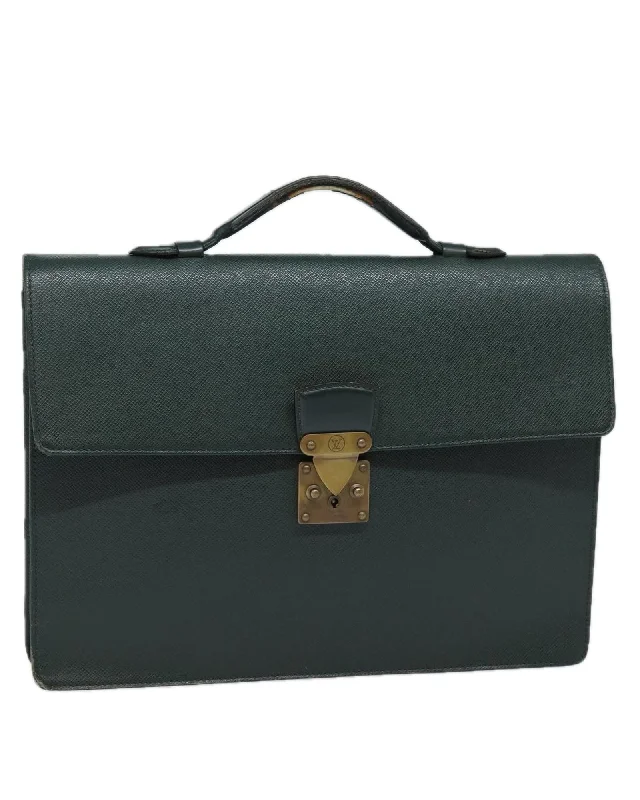 Taiga Leather Business Bag with Multiple Compartments